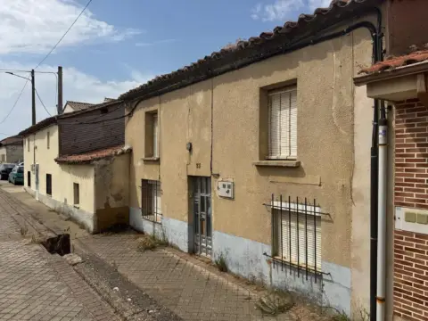 Chalet en calle Gijon-Sevilla